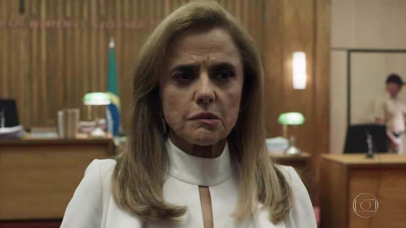 Sophia (Marieta Severo) em cena de O Outro Lado do Paraíso (Foto: Reprodução/Globo) Sophia (Marieta Severo) em cena de O Outro Lado do Paraíso (Foto: Reprodução/Globo)