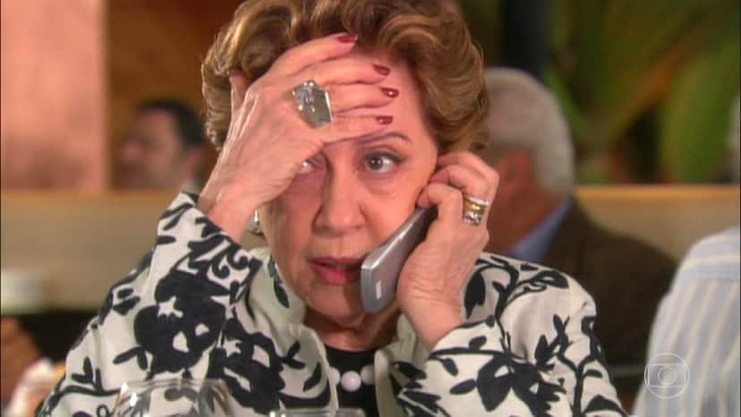 Bia Falcão (Fernanda Montenegro) em cena de Belíssima (Foto: Reprodução/Globo) Bia Falcão (Fernanda Montenegro) em cena de Belíssima (Foto: Reprodução/Globo)