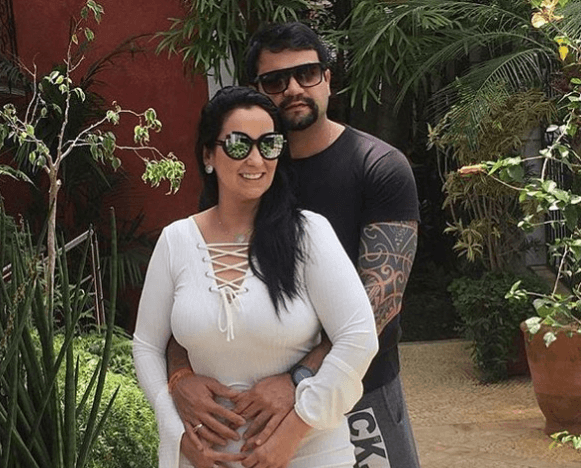 Fabíola Gadelha, repórter da Record, e o marido. (Foto: Reprodução/Instagram) Fabíola Gadelha, repórter da Record, e o marido. (Foto: Reprodução/Instagram)
