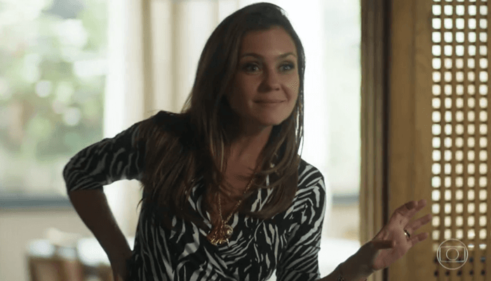 Laureta (Adriana Esteves) em cena de Segundo Sol (Foto: Reprodução/Globo) Laureta (Adriana Esteves) em cena de Segundo Sol (Foto: Reprodução/Globo)