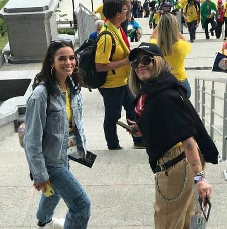Bruna foi para o estádio acampanhada pela cunhada Rafaela Santos Foto: Reprodução / Instagram Bruna foi para o estádio acampanhada pela cunhada Rafaela Santos Foto: Reprodução / Instagram