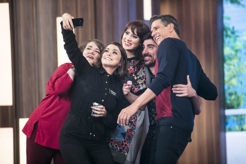 Marcelo Adnet e família no Tamanho Família (Foto: Divulgação) Marcelo Adnet e família no Tamanho Família (Foto: Divulgação)