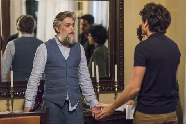Ramiro (Fabio Assunção) e Ramirinho (Jesuíta Barbosa) em Onde Nascem os Fortes (Foto: Globo/Paulo Belote) Ramiro (Fabio Assunção) e Ramirinho (Jesuíta Barbosa) em Onde Nascem os Fortes (Foto: Globo/Paulo Belote)