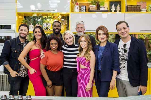 Ana Maria Braga e os participantes do SuperChef Celebridades (Foto: Globo/João Cotta) Ana Maria Braga e os participantes do SuperChef Celebridades (Foto: Globo/João Cotta)