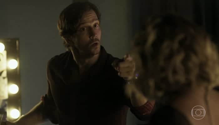 Remy (Vladimir Brichta) e Luzia (Giovanna Antonelli) em cena de Segundo Sol (Foto: Reprodução/Globo) Remy (Vladimir Brichta) e Luzia (Giovanna Antonelli) em cena de Segundo Sol (Foto: Reprodução/Globo)