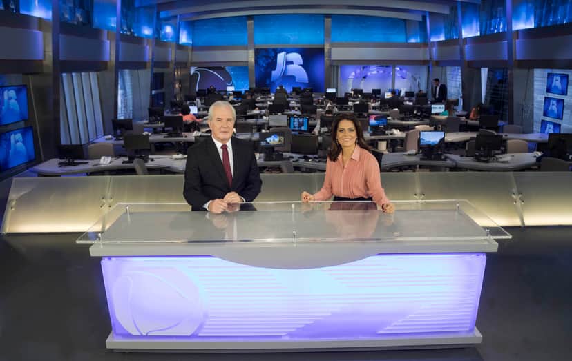 http://tvfoco.uai.com.br/wp-content/uploads/2015/05/Daniela-Mercury.jpg http://tvfoco.uai.com.br/wp-content/uploads/2015/05/Daniela-Mercury.jpg