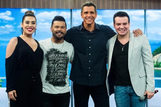 Márcio Garcia com Naiara Azevedo e Marcos & Belutti (Foto: Globo/Raquel Cunha) Márcio Garcia com Naiara Azevedo e Marcos & Belutti (Foto: Globo/Raquel Cunha)
