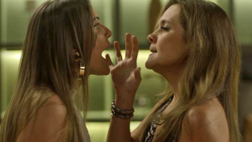 Laureta e Karola em Segundo Sol (Foto: Reprodução) Laureta e Karola em Segundo Sol (Foto: Reprodução)