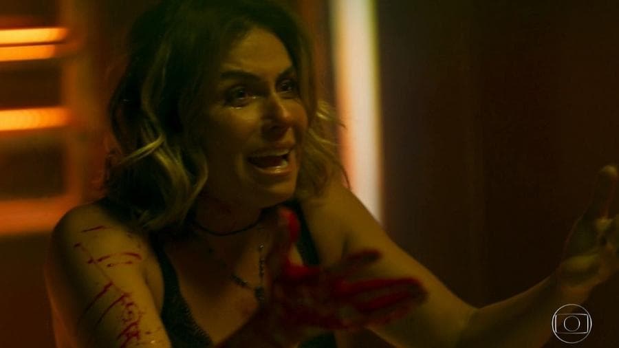 Luzia tenta explicar para Beto Falcão que não matou Remy em "Segundo Sol" Imagem: Reprodução/TV Globo Luzia tenta explicar para Beto Falcão que não matou Remy em "Segundo Sol" Imagem: Reprodução/TV Globo
