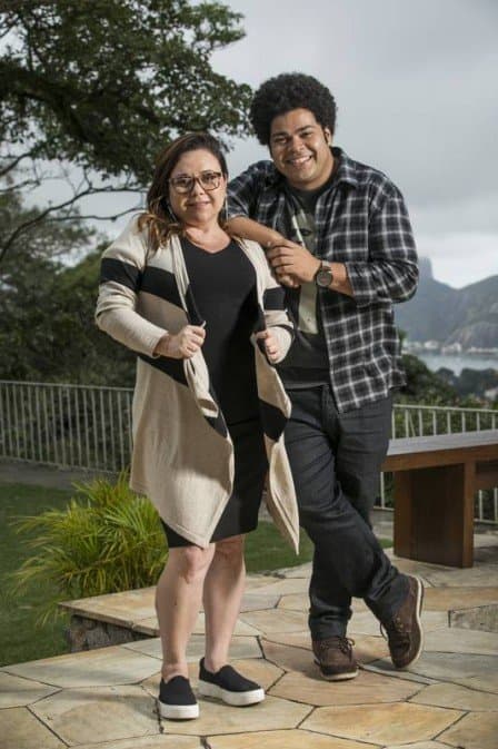 Renata Tobelem será apaixonada por Robson Nunes em Espelho da Vida; saiba mais sobre a nova novela