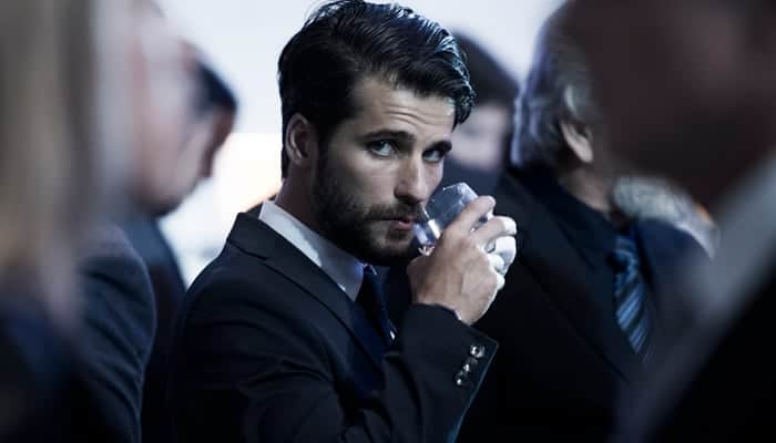 Bruno Gagliasso em cena da série Dupla Identidade (Foto: Globo/Estevam Avellar) Bruno Gagliasso em cena da série Dupla Identidade (Foto: Globo/Estevam Avellar)