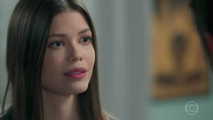 Vitoria Strada (Cris/Julia) em cena de Espelho da Vida (Foto: Reprodução/Globo) Vitoria Strada (Cris/Julia) em cena de Espelho da Vida (Foto: Reprodução/Globo)
