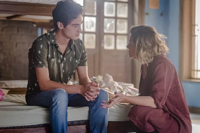 Luzia (Giovanna Antonelli) e Valentim (Danilo Mesquita) em cena de reencontro em Segundo Sol (Foto: Globo/Paulo Belote) Luzia (Giovanna Antonelli) e Valentim (Danilo Mesquita) em cena de reencontro em Segundo Sol (Foto: Globo/Paulo Belote)