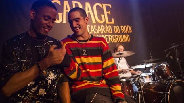 Ícaro Silva e Renato Góes nos bastidores de Legalize Já (Foto: Dan Behr/Divulgação) Ícaro Silva e Renato Góes nos bastidores de Legalize Já (Foto: Dan Behr/Divulgação)