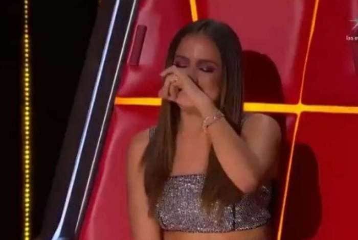 Anitta não segurou as lágrimas no The Voice México (Foto: Reprodução/Internet) Anitta não segurou as lágrimas no The Voice México (Foto: Reprodução/Internet)