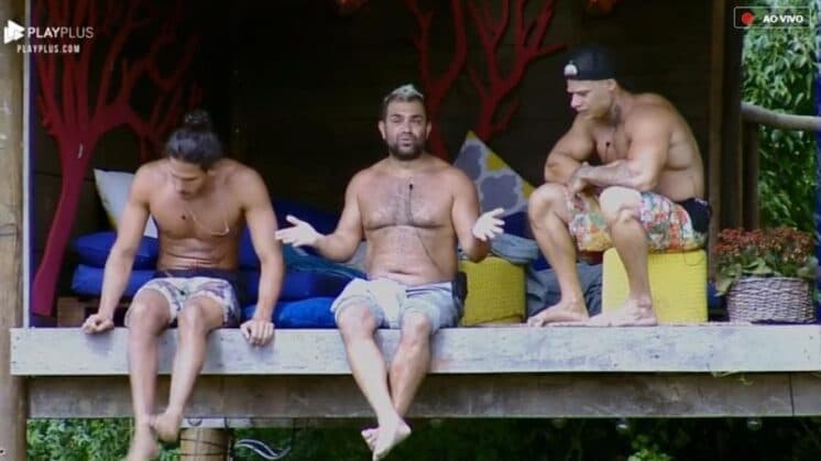 Léo Stronda tenta alertar Evandro sobre Rafael e dispara: "Se gostasse mesmo, não falava mal"