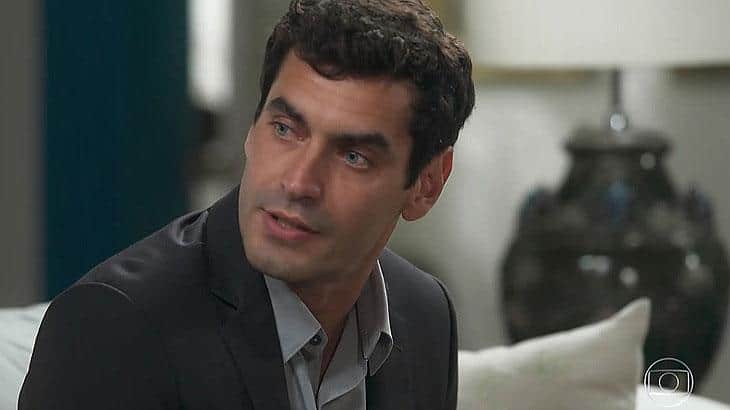 Marcelo fica em choque com revelação em Espelho da Vida (Foto: Reprodução) Marcelo fica em choque com revelação em Espelho da Vida (Foto: Reprodução)