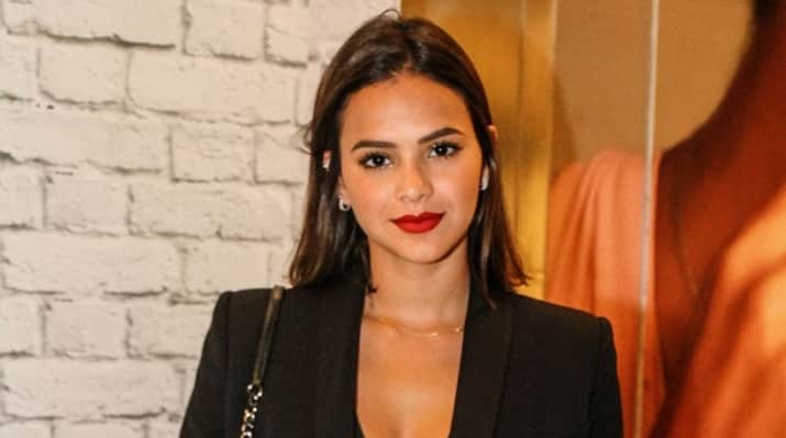 Bruna Marquezine criticou postura de Silvio Santos com Claudia Leitte no Teleton. (Foto: AGNews) Bruna Marquezine criticou postura de Silvio Santos com Claudia Leitte no Teleton. (Foto: AGNews)