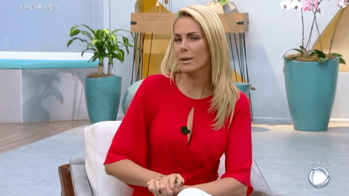 Ana Hickmann posta foto com Jair Bolsonaro(Foto: Reprodução) Ana Hickmann posta foto com Jair Bolsonaro(Foto: Reprodução)