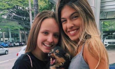 Larissa Manoela e Fernanda Concon (Foto: Reprodução/Instagram) Larissa Manoela e Fernanda Concon (Foto: Reprodução/Instagram)