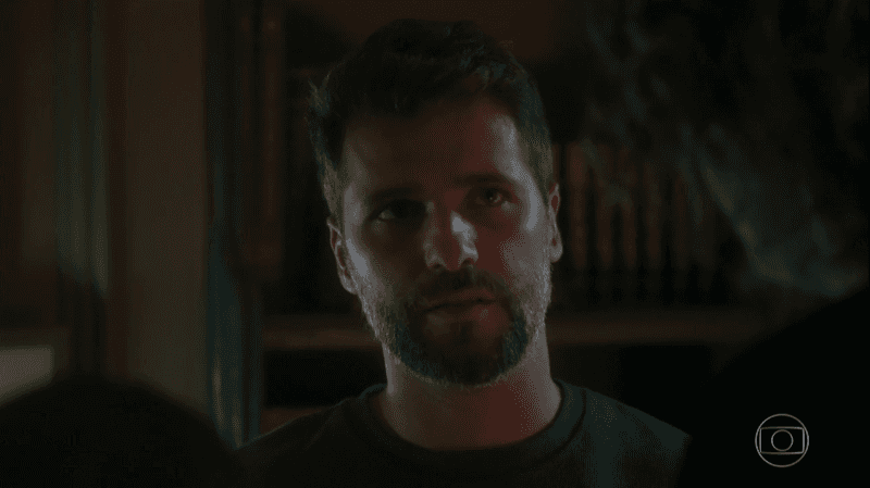 Gabriel (Bruno Gagliasso) em cena de O Sétimo Guardião (Foto: Reprodução/Globo) Gabriel (Bruno Gagliasso) em cena de O Sétimo Guardião (Foto: Reprodução/Globo)