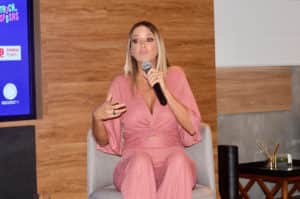 Ticiane Pinheiro conversou com a imprensa sobre o lançamento do Troca de Esposas na Record (Foto AgNews) Ticiane Pinheiro conversou com a imprensa sobre o lançamento do Troca de Esposas na Record (Foto AgNews)