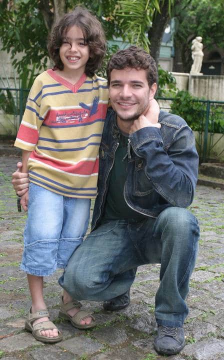 Ator mirim virou cunhado de Cauã Reymond (Foto: Reprodução) Ator mirim virou cunhado de Cauã Reymond (Foto: Reprodução)