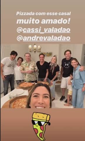 Silvio Santos fugiu da folia do Carnaval com parte da família (Foto: Reprodução/Instagram) Silvio Santos fugiu da folia do Carnaval com parte da família (Foto: Reprodução/Instagram)