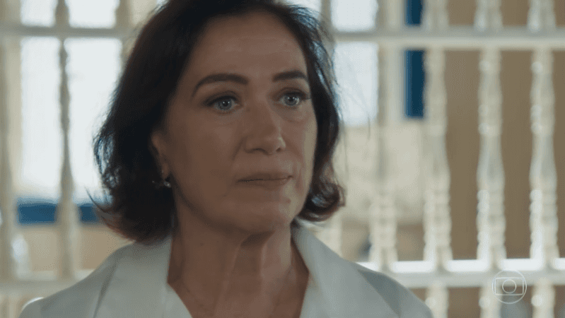 Valentina (Lília Cabral) em cena de O Sétimo Guardião (Foto: Reprodução/Globo) Valentina (Lília Cabral) em cena de O Sétimo Guardião (Foto: Reprodução/Globo)