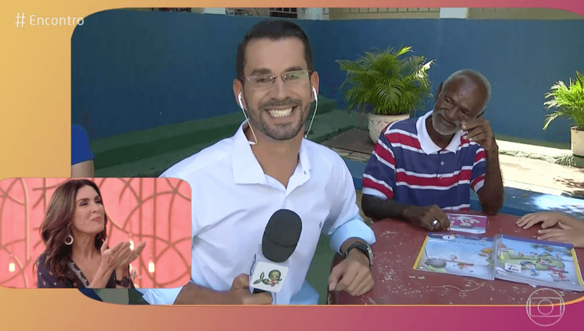 Ao vivo, Fátima Bernardes é questionada sobre William Bonner, fica constrangida e debocha: "Ta meio desatualizado" Foto: Reprodução Ao vivo, Fátima Bernardes é questionada sobre William Bonner, fica constrangida e debocha: "Ta meio desatualizado" Foto: Reprodução