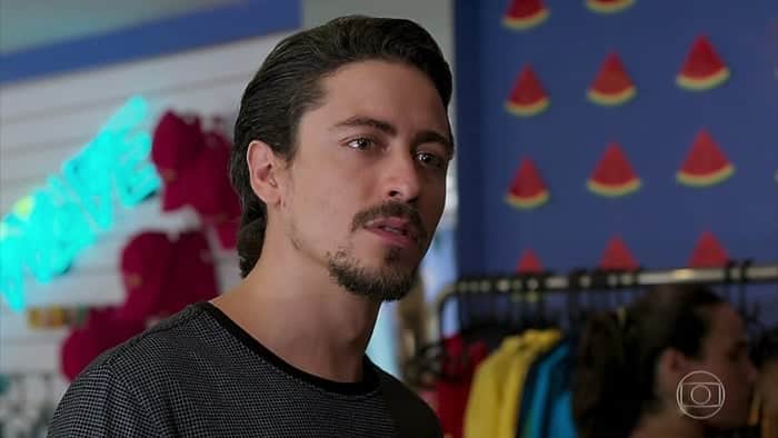 Jerônimo (Jesuíta Barbosa) em cena de Verão 90 (Foto: Reprodução/Globo) Jerônimo (Jesuíta Barbosa) em cena de Verão 90 (Foto: Reprodução/Globo)