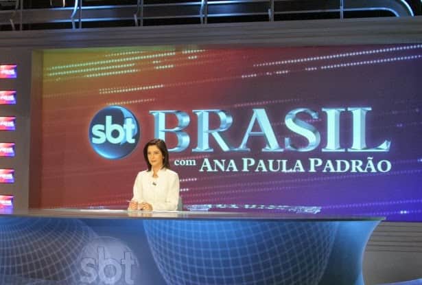 Em 2004, Silvio Santos tirava Ana Paula Padrão da Globo e levava para o SBT (Foto montagem) Em 2004, Silvio Santos tirava Ana Paula Padrão da Globo e levava para o SBT (Foto montagem)