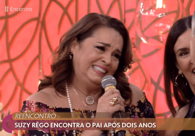 Suzy Rêgo no Encontro com Fátima Bernardes (Foto: Reprodução/ Globo) Suzy Rêgo no Encontro com Fátima Bernardes (Foto: Reprodução/ Globo)