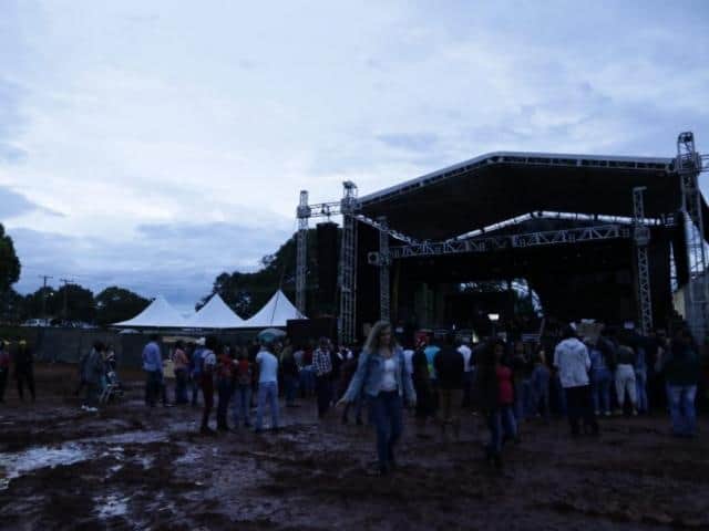 Show de Luan Santana (Foto: Kisie Ainoã) Show de Luan Santana (Foto: Kisie Ainoã)