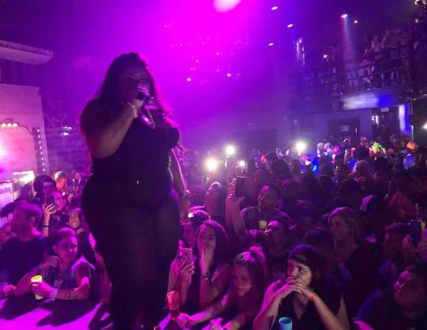 Jojo Todynho fez show para uma multidão (Foto: Reprodução) Jojo Todynho fez show para uma multidão (Foto: Reprodução)