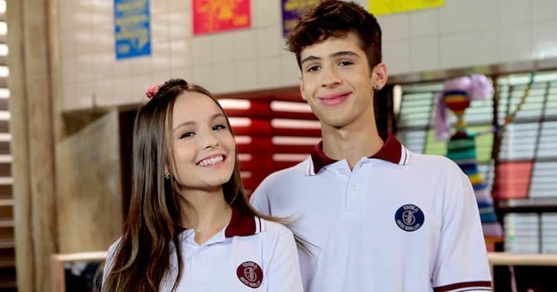 Os atores Larissa Manoela e João Guilherme interpretam Mirela e Luca Tuber na trama do SBT As Aventuras de Poliana Os atores Larissa Manoela e João Guilherme interpretam Mirela e Luca Tuber na trama do SBT As Aventuras de Poliana