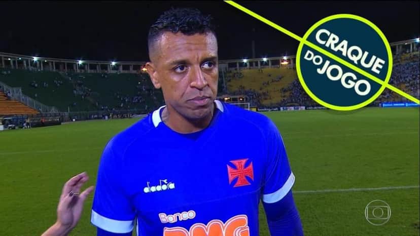 O jogador Sidão no momento da entrega do troféu Craque do Jogo (Foto: Reprodução) O jogador Sidão no momento da entrega do troféu Craque do Jogo (Foto: Reprodução)
