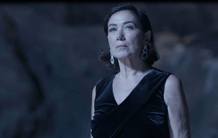 Valentina (Lilia Cabral) começou a novela O Sétimo Guardião como grande megera Valentina (Lilia Cabral) começou a novela O Sétimo Guardião como grande megera