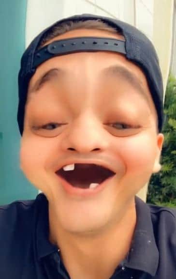 Wesley Safadão se rendeu aos filtros do Snapchat (Reprodução/Instagram) Wesley Safadão se rendeu aos filtros do Snapchat (Reprodução/Instagram)