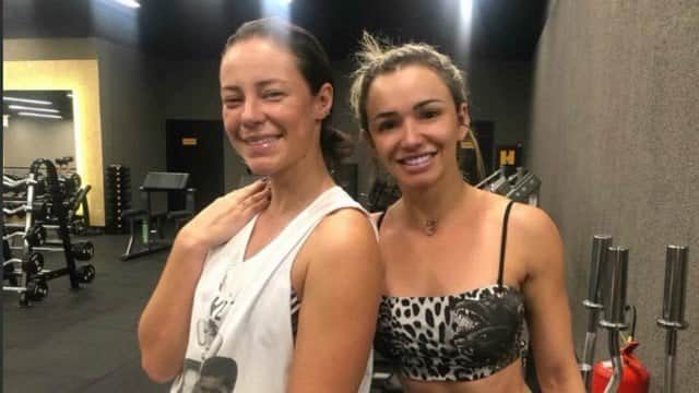 Paolla Oliveira posa com a blogueira fitness Cris Rodrigues Foto: reprodução/ instagra Paolla Oliveira posa com a blogueira fitness Cris Rodrigues Foto: reprodução/ instagra