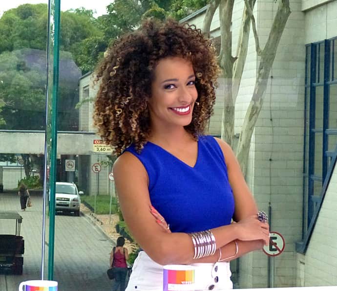 Aline Prado (Foto: Reprodução) Aline Prado (Foto: Reprodução)