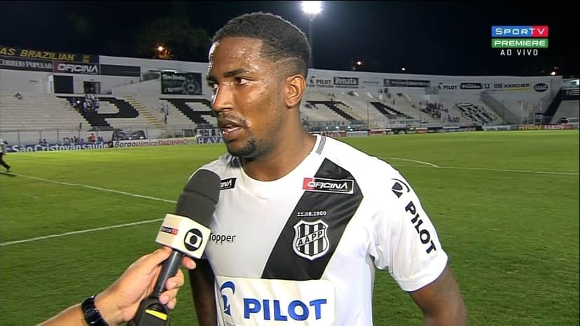 O jogador Thalles defendia atualmente a Ponte Preta (Foto: Reprodução) O jogador Thalles defendia atualmente a Ponte Preta (Foto: Reprodução)