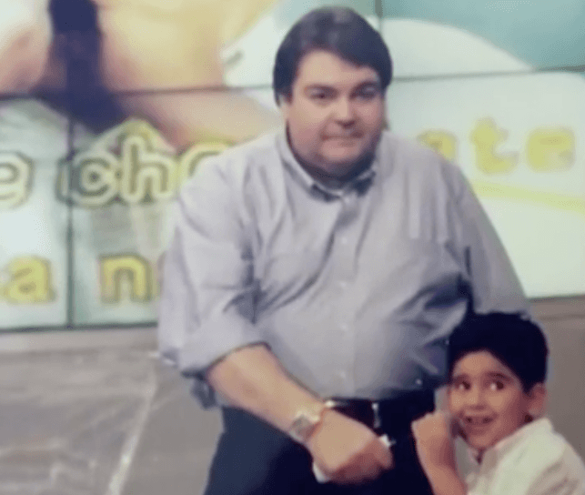 Faustão e Kalil Taha na época em que o rapaz trabalhava na TV - Foto: Reprodução Faustão e Kalil Taha na época em que o rapaz trabalhava na TV - Foto: Reprodução