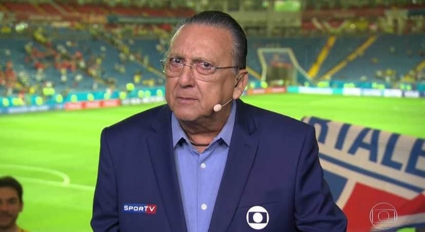 O narrador Galvão Bueno soltou o verbo contra xingamentos no jogo do Brasil (Foto: Reprodução) O narrador Galvão Bueno soltou o verbo contra xingamentos no jogo do Brasil (Foto: Reprodução)