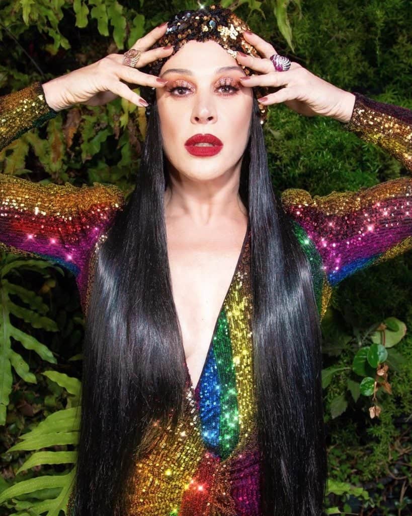 Claudia Raia escolheu o look para homenagear a 23º edição da Parada do Orgulho LGBT durante o Show dos Famosos — Foto: Reprodução/ Instagram Claudia Raia escolheu o look para homenagear a 23º edição da Parada do Orgulho LGBT durante o Show dos Famosos — Foto: Reprodução/ Instagram