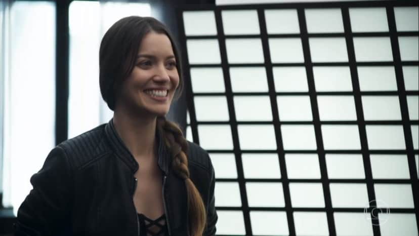 Fabiana (Nathalia Dill) em cena da novela A Dona do Pedaço da Globo Fabiana (Nathalia Dill) em cena da novela A Dona do Pedaço da Globo
