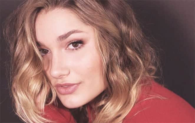 Sasha Meneghel surpreendeu a todos ao aparecer com um novo visual (Foto: Reprodução) Sasha Meneghel surpreendeu a todos ao aparecer com um novo visual (Foto: Reprodução)