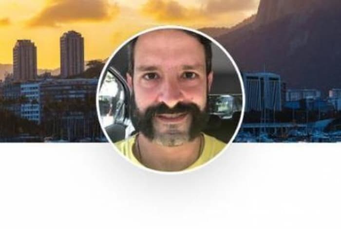 O ator Iran Malfitano longe das novelas virou motorista de aplicativo e foi flagrado (Foto reprodução) O ator Iran Malfitano longe das novelas virou motorista de aplicativo e foi flagrado (Foto reprodução)
