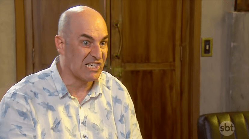 Salvador (Eduardo Semerjian) terá falsa morte divulgada nos próximos capítulos da novela As Aventuras de Poliana, do SBT. (Foto: Reprodução) Salvador (Eduardo Semerjian) terá falsa morte divulgada nos próximos capítulos da novela As Aventuras de Poliana, do SBT. (Foto: Reprodução)