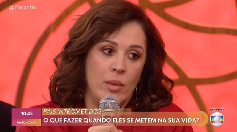 Claudia Raia de Verão 90 no Encontro com Fátima Bernardes da Globo (Foto: Reprodução) Claudia Raia de Verão 90 no Encontro com Fátima Bernardes da Globo (Foto: Reprodução)